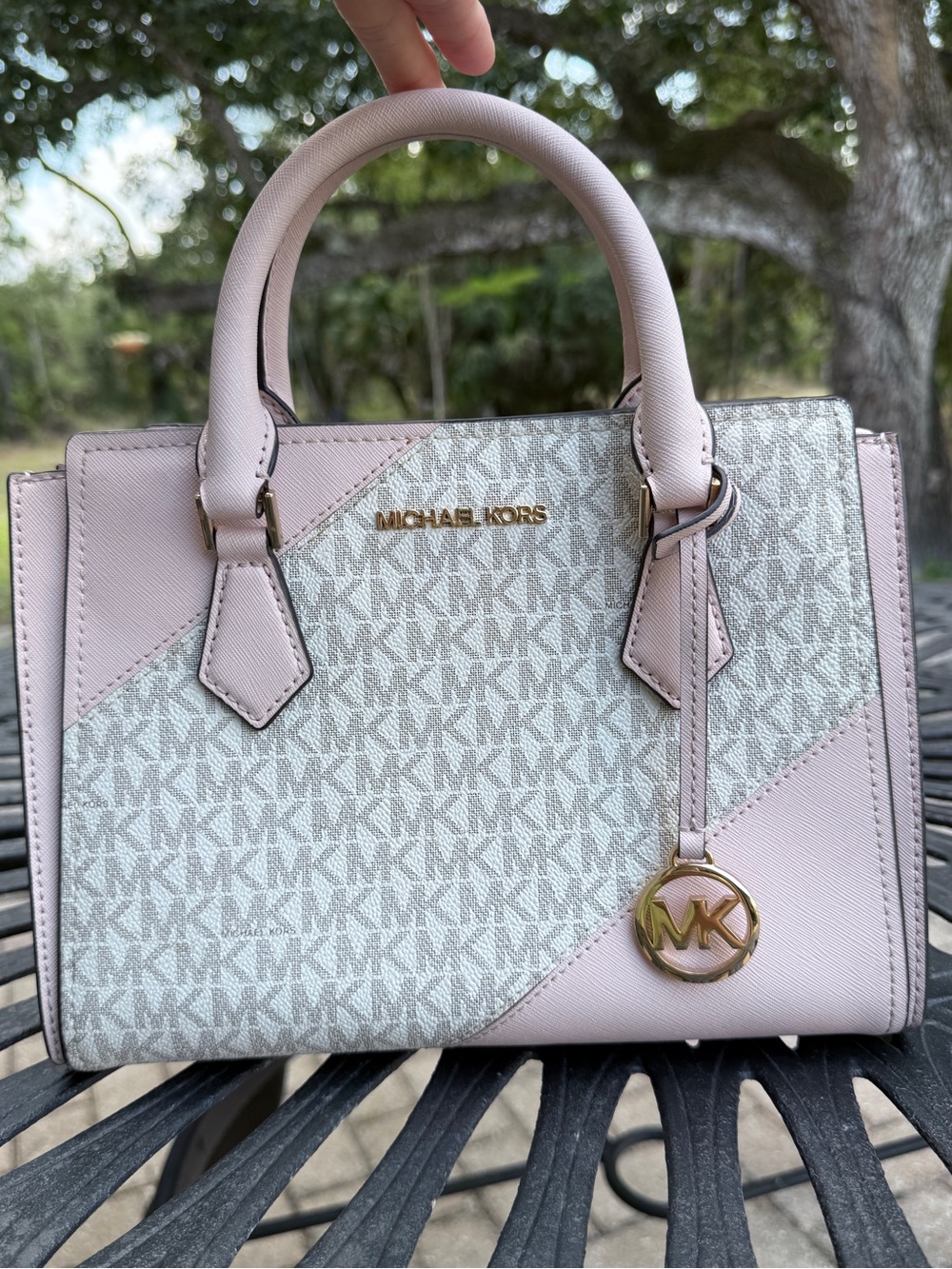 Michael Kors Hope Medium Signature Logo Satchel Bag – Powder Blush / Pink - Picture 1 of 13